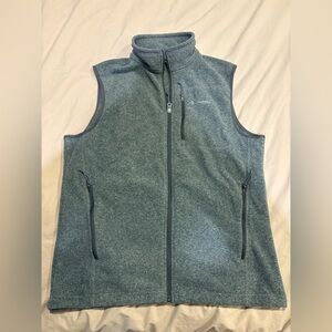 Columbia fleece vest